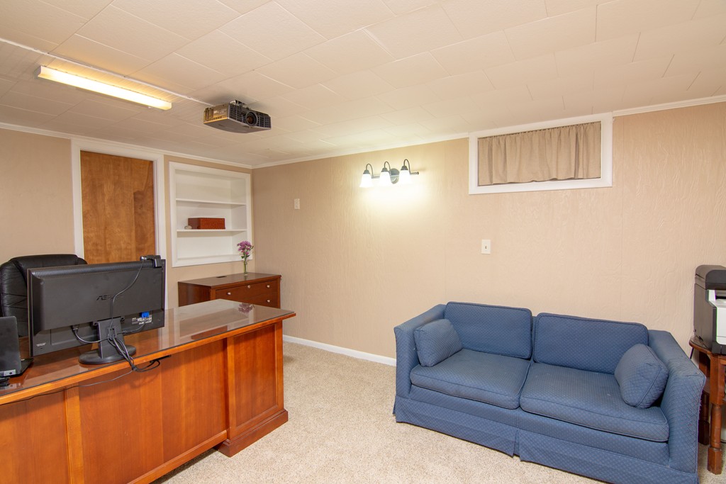 79 Robinson Road West Springfield, MA 01089 - Photo 22 of 26 Gallery Image 22