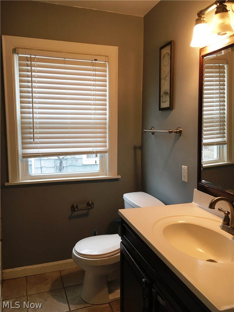2404 Dysart Road Cleveland, OH 44118 - Photo 16 of 19 Gallery Image 16
