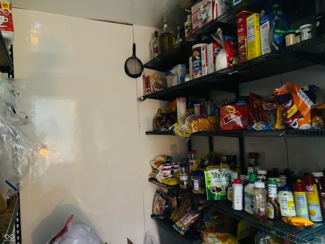 $350,000 | 4823 West County Road 200 South, Connersville, IN 47331