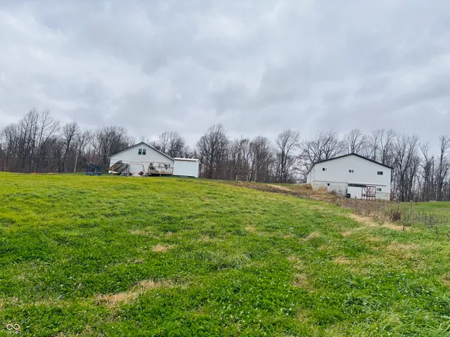 $350,000 | 4823 West County Road 200 South, Connersville, IN 47331