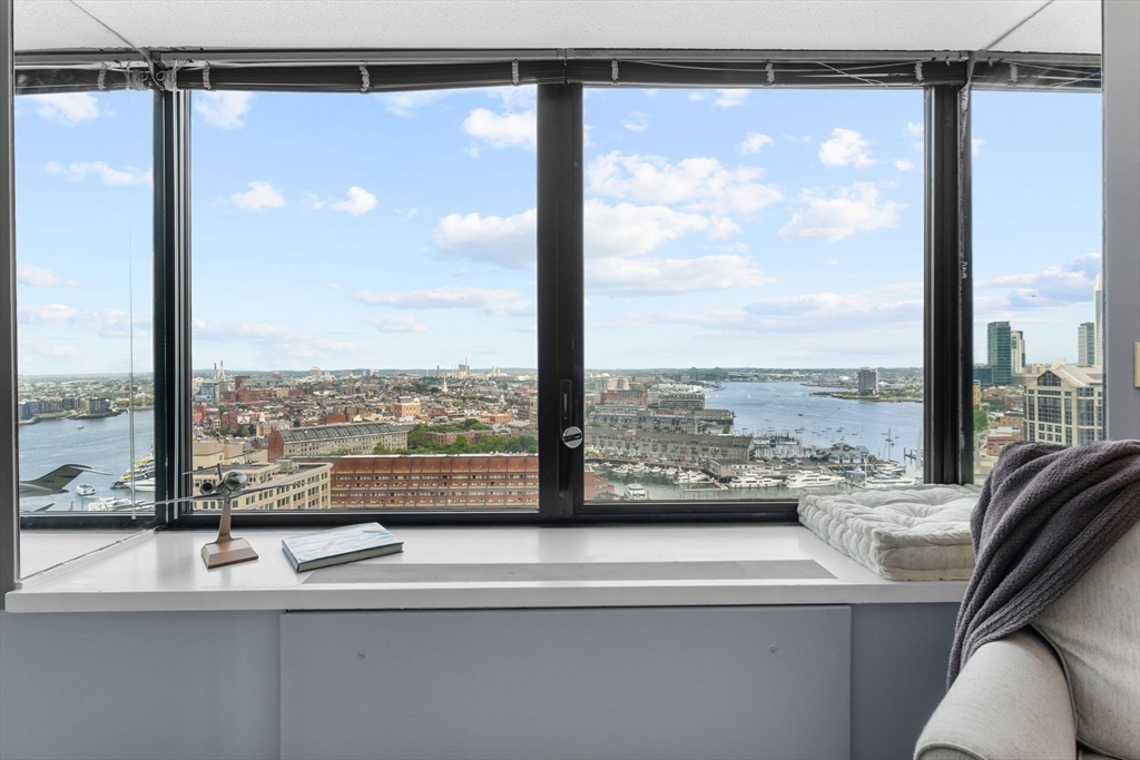 85 East India Row, Unit 25A Boston, MA 02110 - Photo 2 of 25