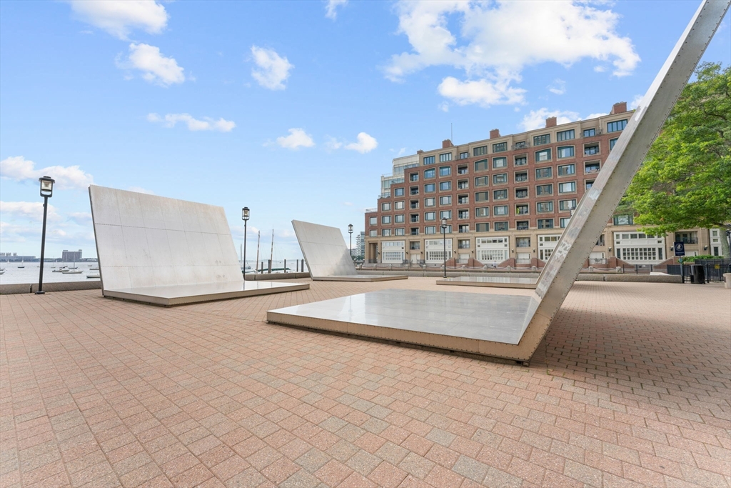 85 East India Row, Unit 25A Boston, MA 02110 - Photo 24 of 25