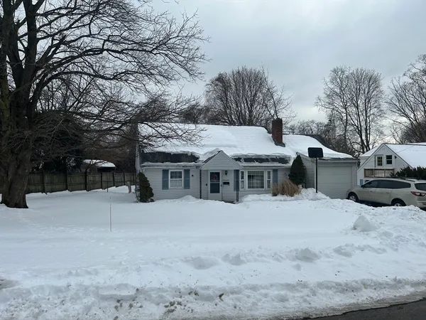 $3,000 | 17 Janet Circle, Shrewsbury, MA 01545