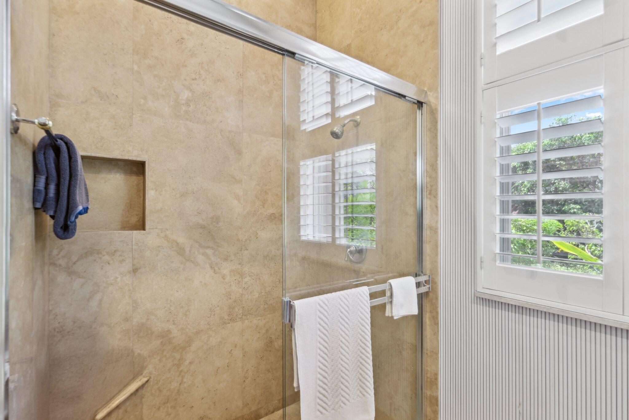 1018 Grand Court Highland Beach, FL 33487 - Photo 41 of 70 a bathroom with a bathtub and shower