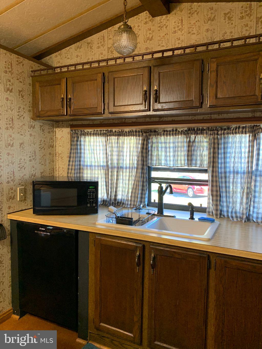 498 Reeceville Road Coatesville, PA 19320 - Photo 3 of 11