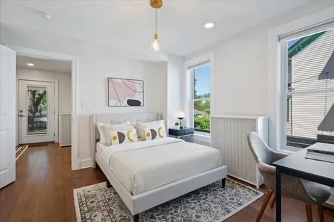 $1,050,000 | 1504 Ashland Avenue, Evanston, IL 60201