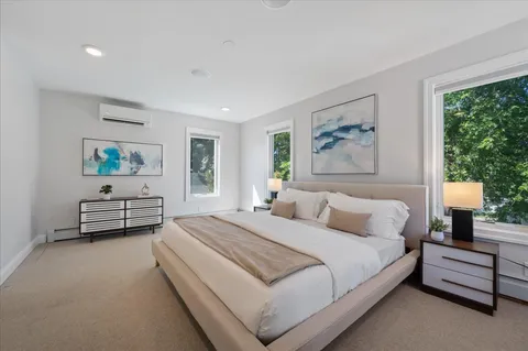 $1,050,000 | 1504 Ashland Avenue, Evanston, IL 60201