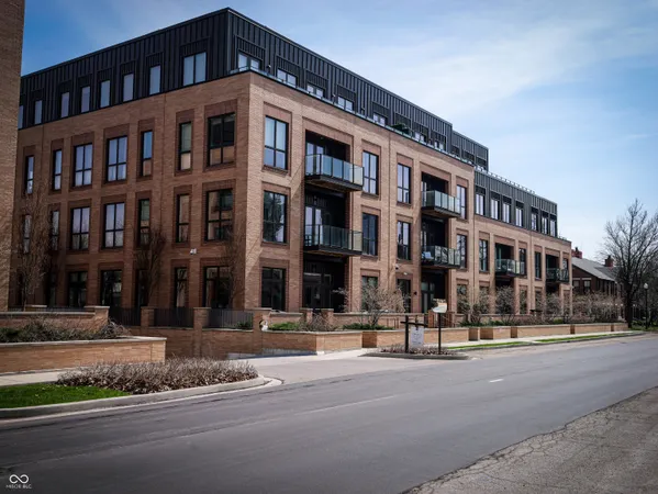 $659,000 | 855 North East Street, Unit 203B, Indianapolis, IN 46202