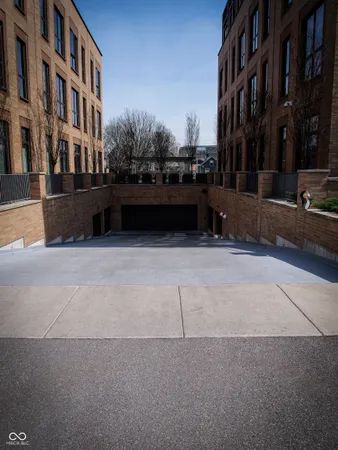 $659,000 | 855 North East Street, Unit 203B, Indianapolis, IN 46202