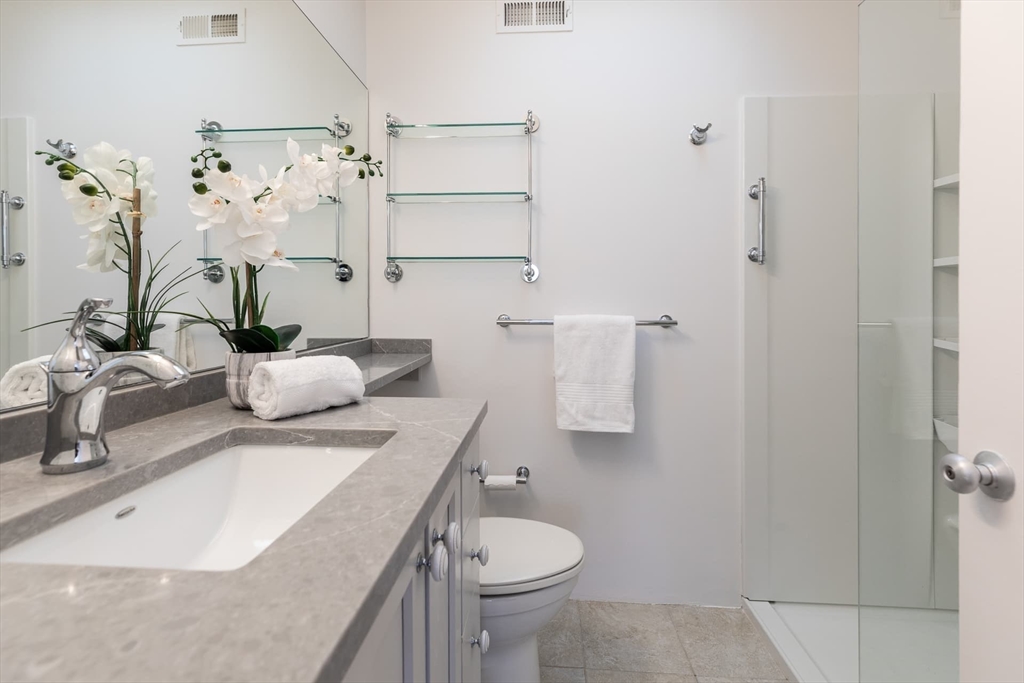 100 Bradford Road Weston, MA 02493 - Photo 24 of 42