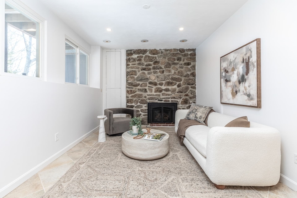 100 Bradford Road Weston, MA 02493 - Photo 26 of 42