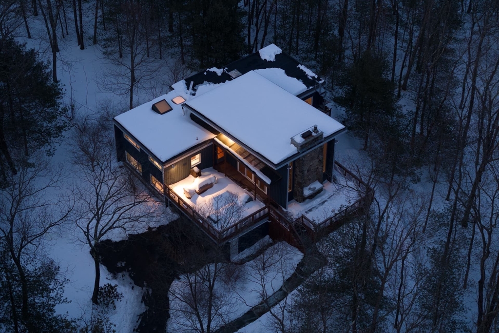 100 Bradford Road Weston, MA 02493 - Photo 33 of 42