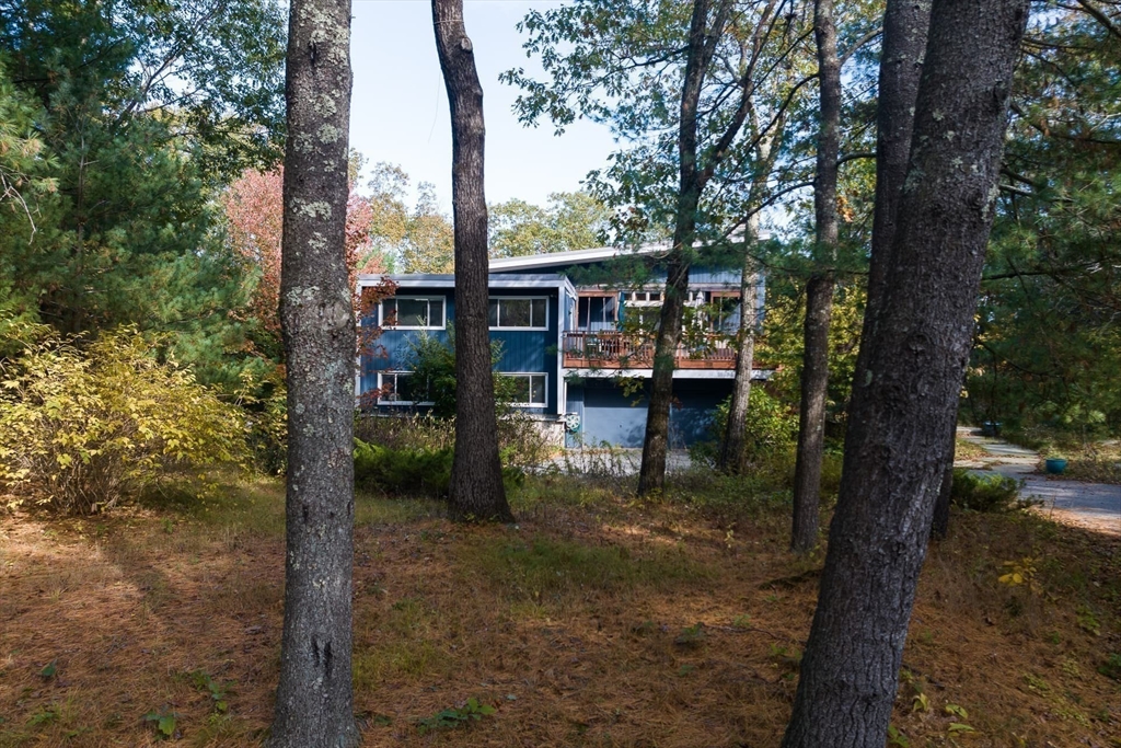 100 Bradford Road Weston, MA 02493 - Photo 34 of 42