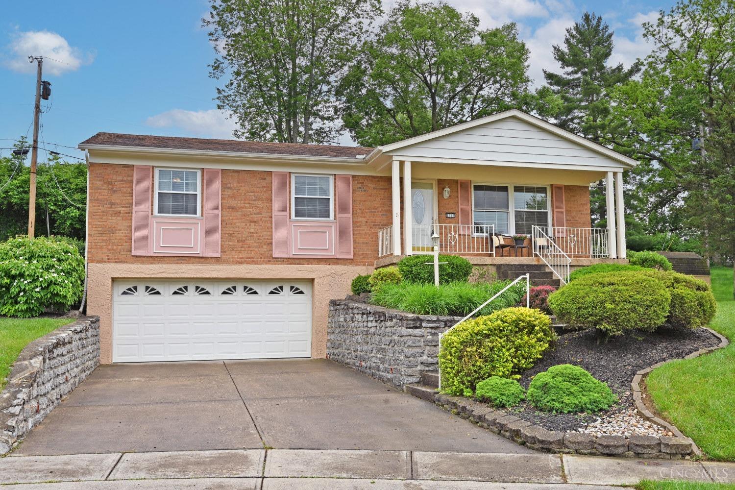1248 Linneman Road Cincinnati, OH 45238 - Photo 1 of 39 Gallery Image 1