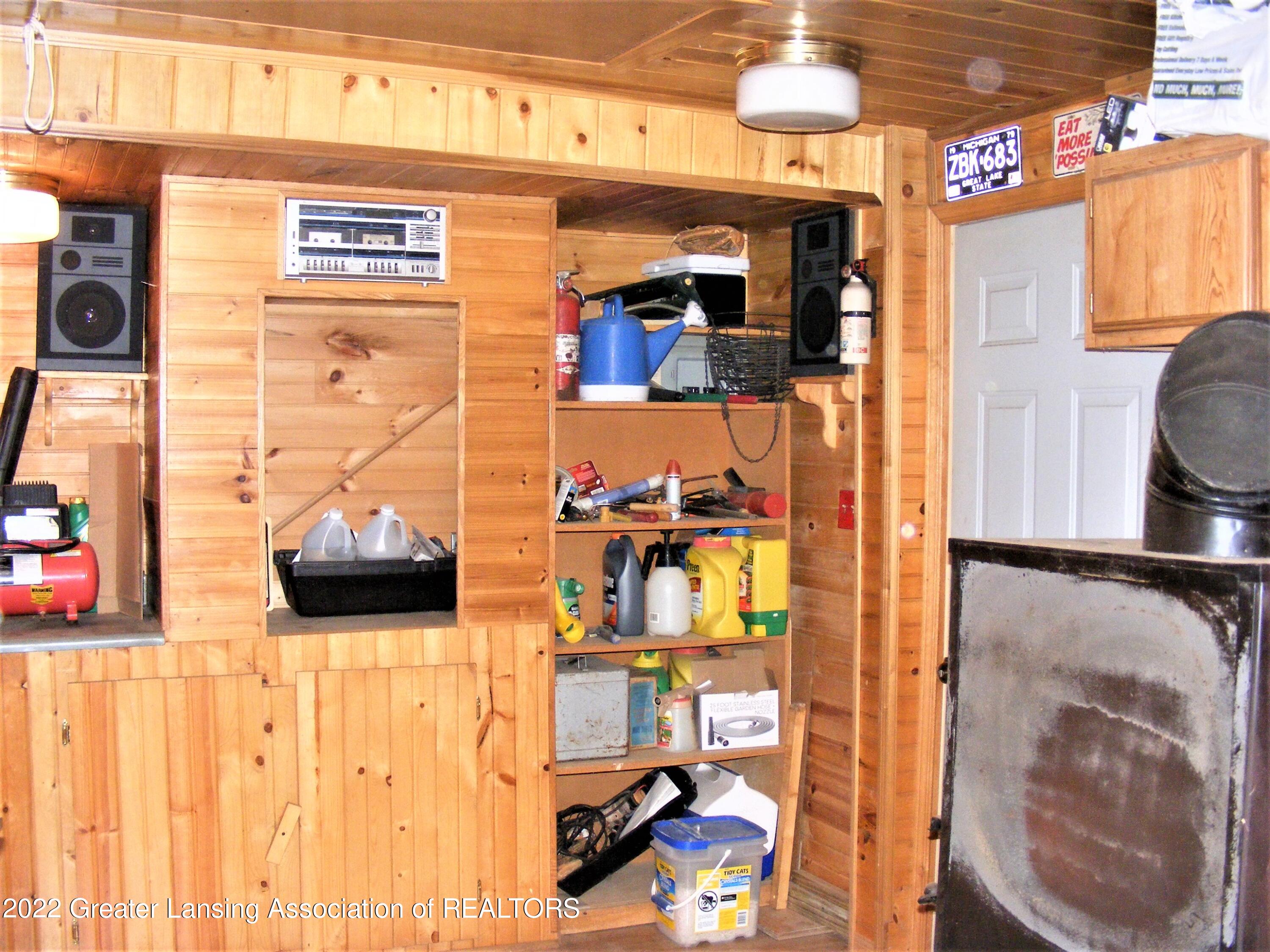 2183 Arch Road Eaton Rapids, MI 48827 - Photo 27 of 34 man cave 3