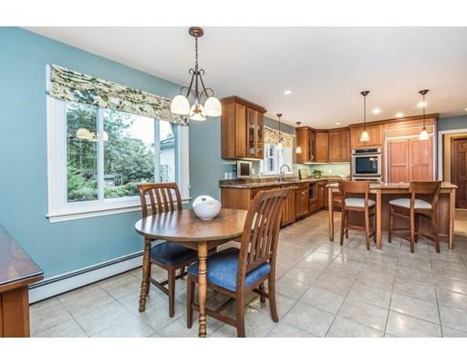 171 Old Farm Road Milton, MA 02186 - Photo 14 of 31 Gallery Image 14