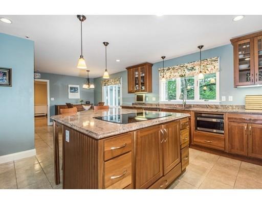 171 Old Farm Road Milton, MA 02186 - Photo 16 of 31 Gallery Image 16