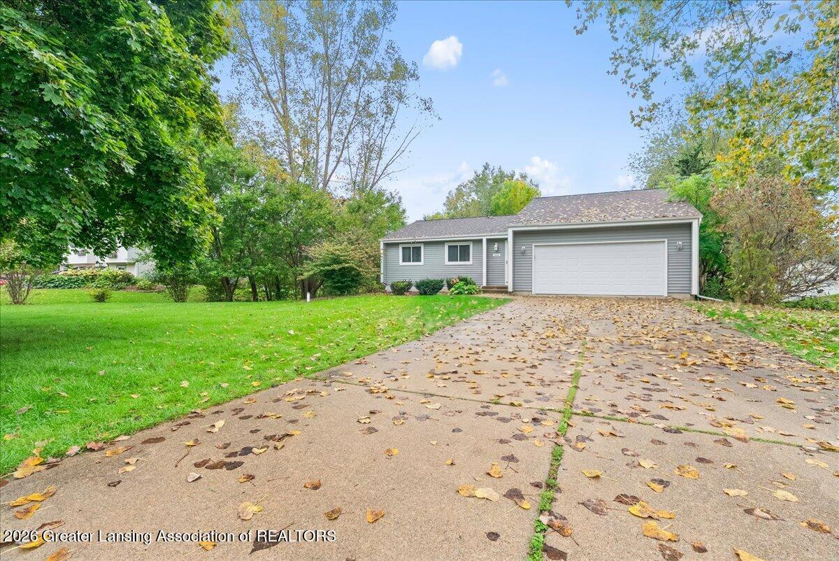 1013 Turner Road Dewitt, MI 48820 - Photo 5 of 53 08-Media Jett -18
