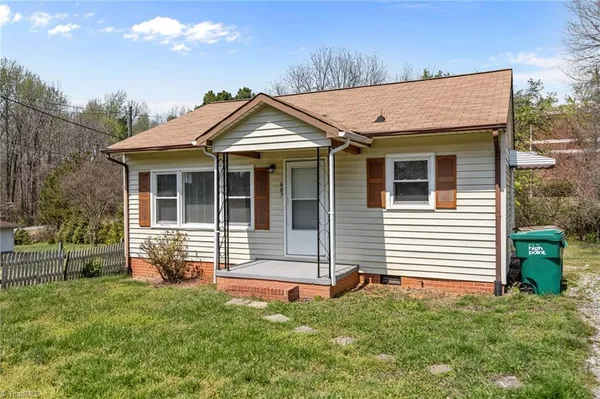 $157,000 | 607 Martha Place, High Point, NC 27263