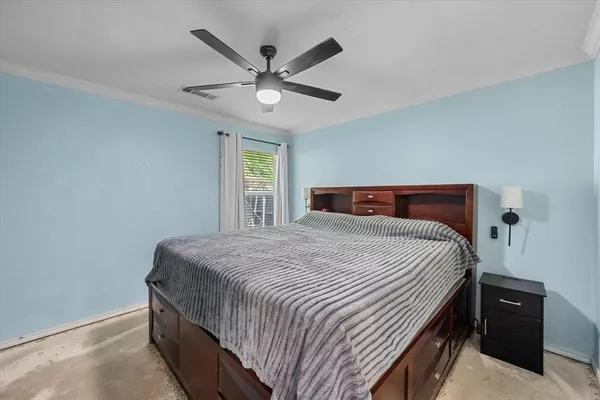 $299,999 | 713 Green Acres Lane, Midlothian, TX 76065