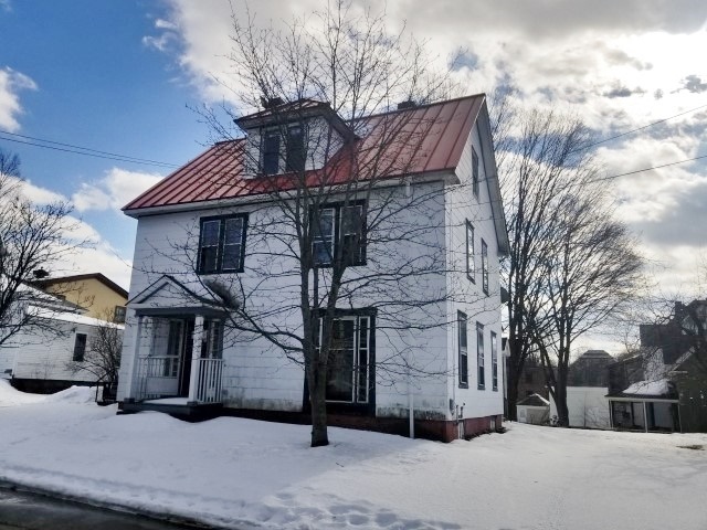 6 Henry Street Rockingham, VT 05101 - Photo 1 of 21