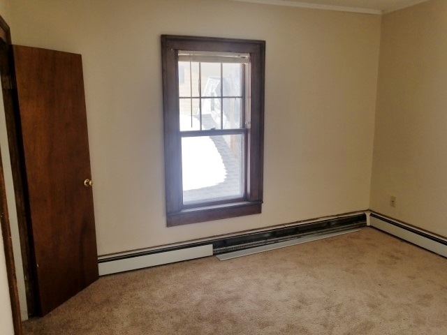 6 Henry Street Rockingham, VT 05101 - Photo 5 of 21