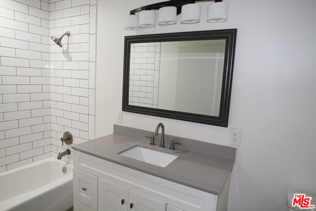 1318 River Road Corona, CA 92878 - Photo 15 of 47 Gallery Image 15