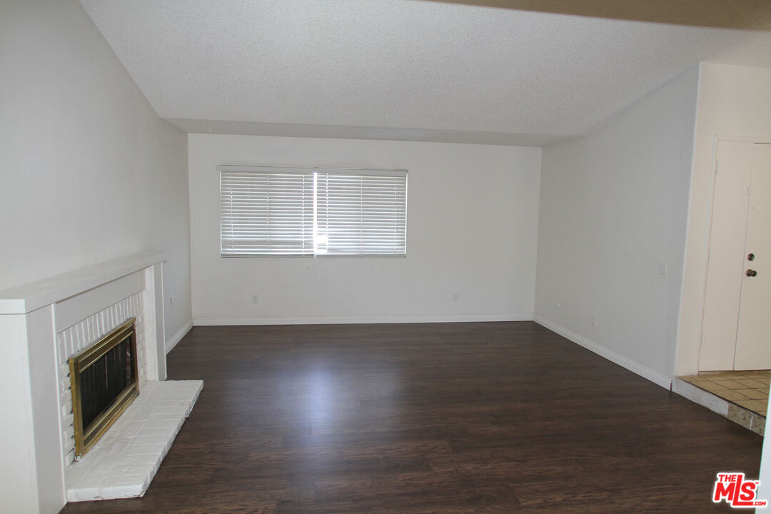 1318 River Road Corona, CA 92878 - Photo 9 of 47 Gallery Image 9