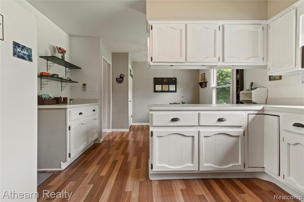 12427 Foley Road Fenton, MI 48430 - Photo 28 of 47