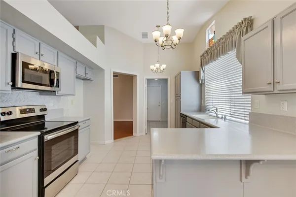 $389,900 | 2800 Banyan Tree Lane, Hemet, CA 92545