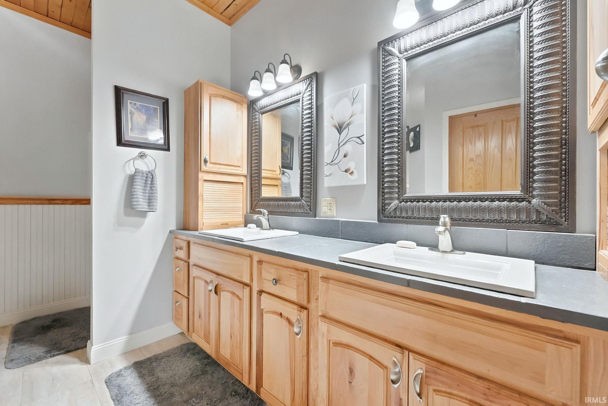 2238 East St Road Claypool, IN 46510 - Photo 23 of 36