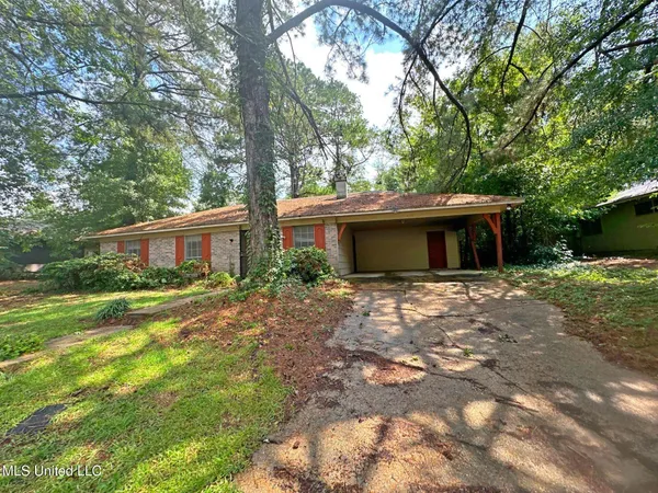 $26,900 | 611 Chelsea Drive, Jackson, MS 39212