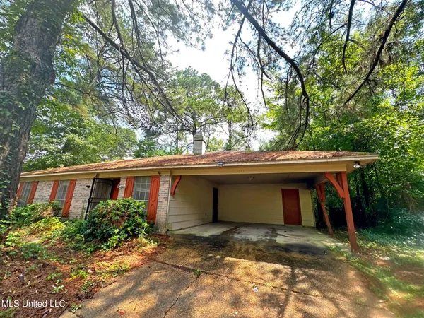 $26,900 | 611 Chelsea Drive, Jackson, MS 39212
