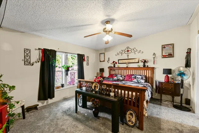 $105,000 | 705 West Park Street, Thomasboro, IL 61878