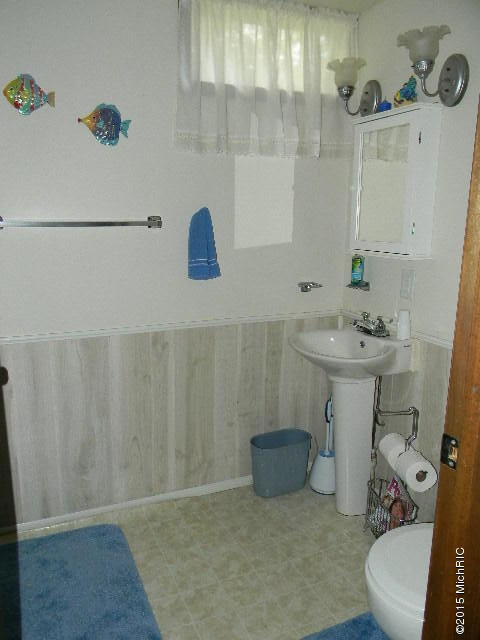 2940 Duck Lake Road Whitehall, MI 49461 - Photo 16 of 21 DSCN0924