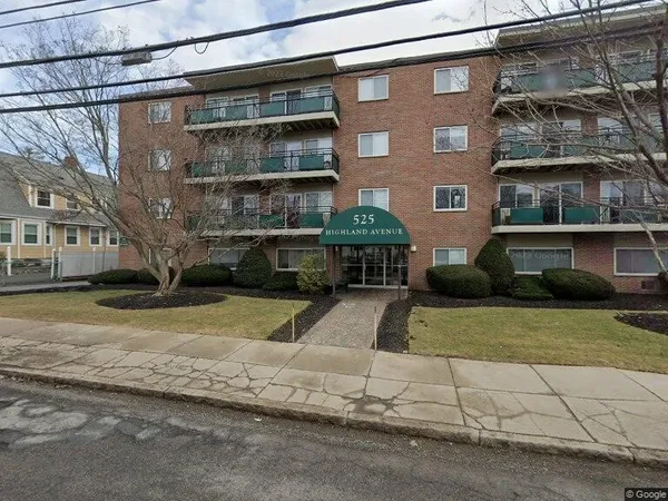 $2,195 | 525 Highland Avenue, Unit 44, Malden, MA 02148