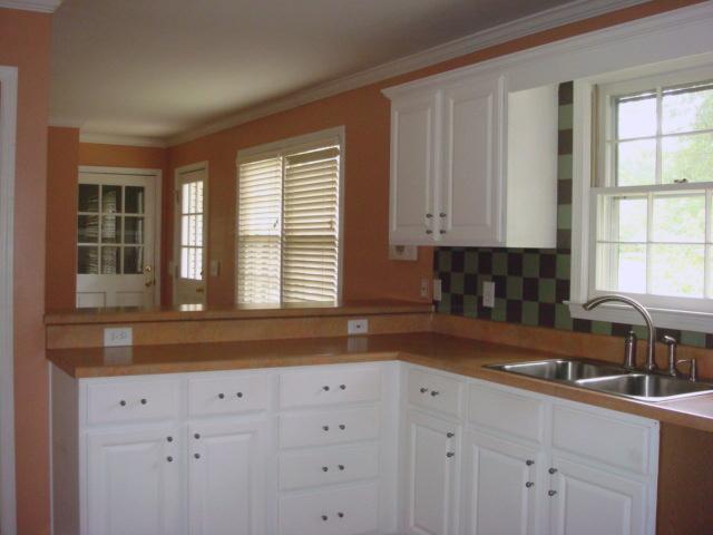 100 Cascade Drive Greer, SC 29651 - Photo 9 of 17 Gallery Image 9