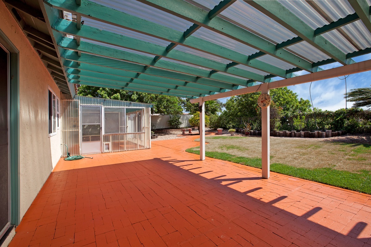 1450 Pine Ridge Road Oceanside, CA 92056 - Photo 22 of 25 Gallery Image 22