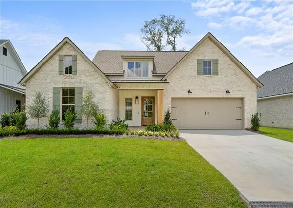 $595,000 | 5044 Twin River Place, Covington, LA 70433