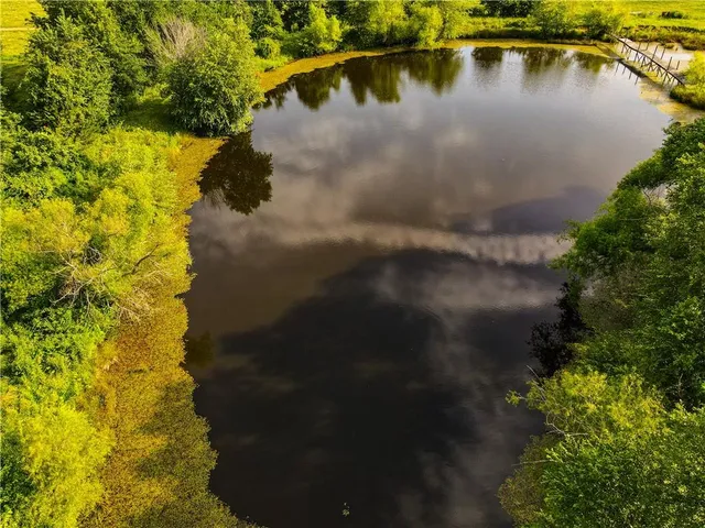 $1,100,000 | 610 South Hwy EE, El Dorado Springs, MO 64744