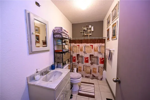 $1,100,000 | 610 South Hwy EE, El Dorado Springs, MO 64744