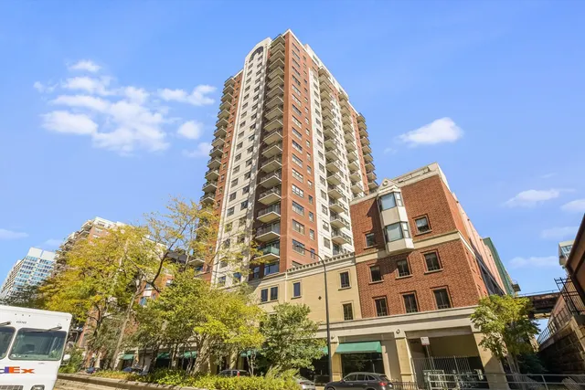 $298,000 | 1529 South State Street, Unit 21H, Chicago, IL 60605