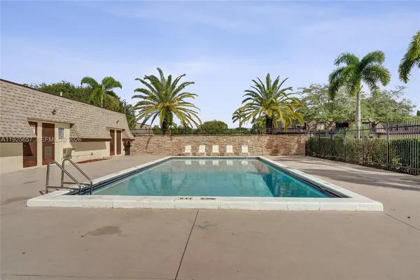 $2,700 | 9340 Southwest 61st Way, Unit B, Boca Raton, FL 33428