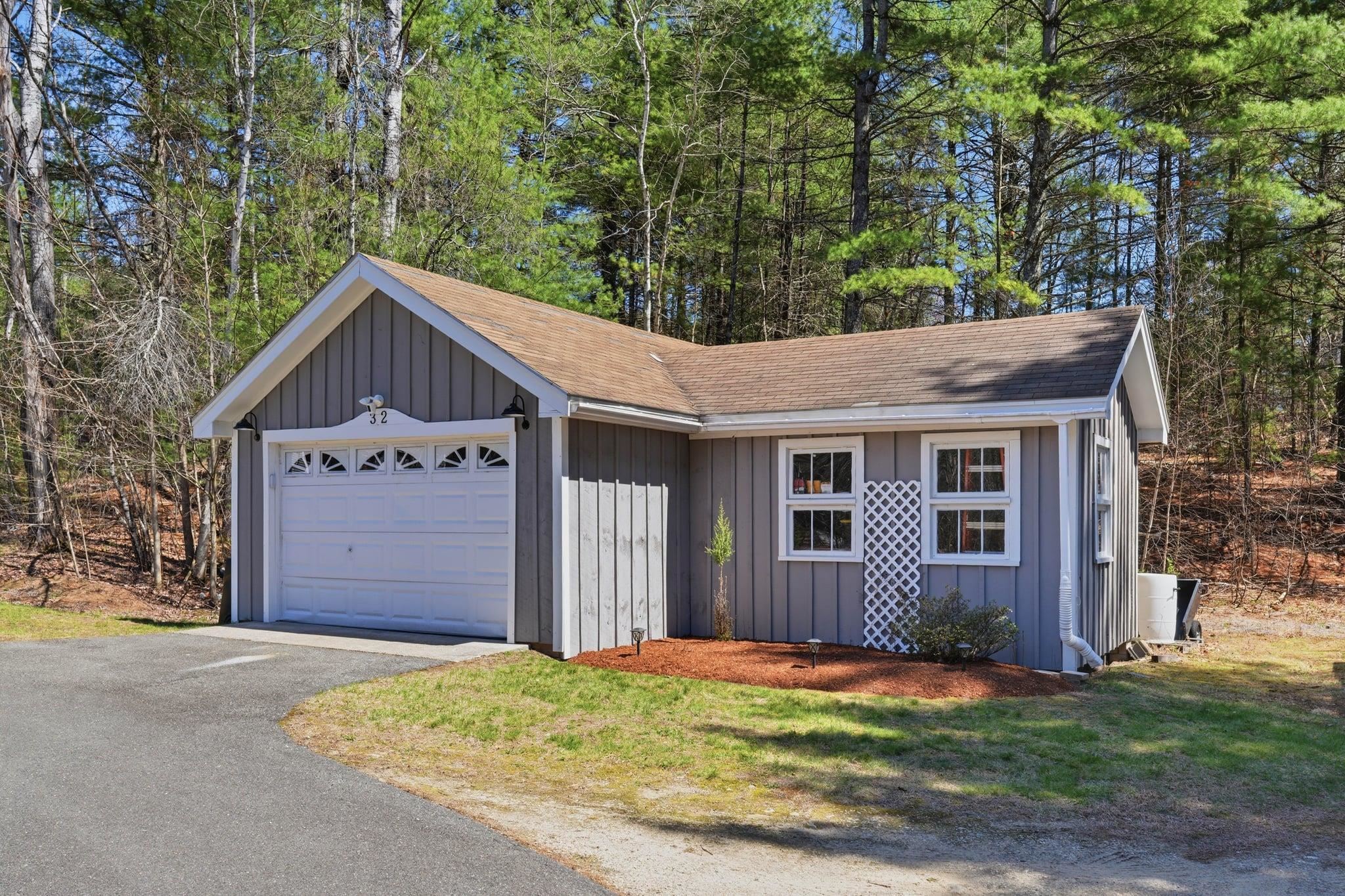 32 Tallant Road Pelham, NH 03076 - Photo 13 of 41 Gallery Image 13