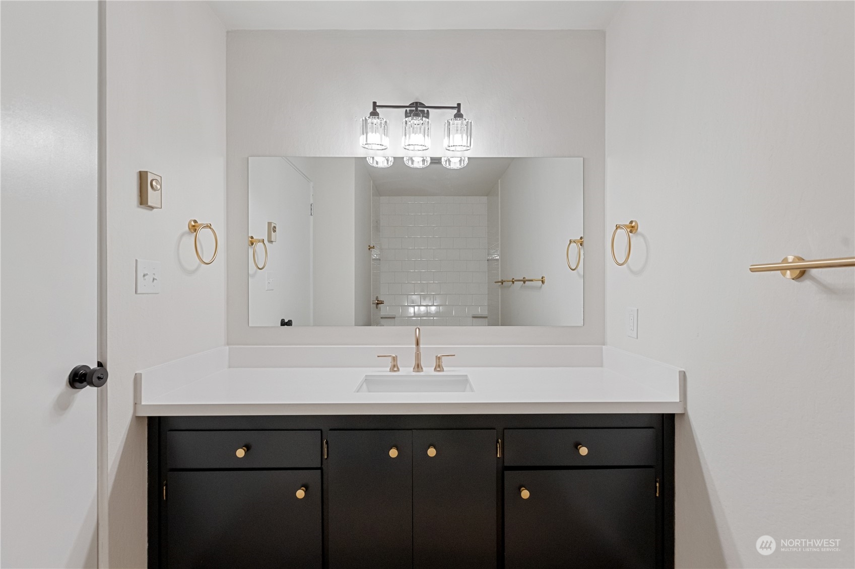 1425 South Puget Drive, Unit 301 Renton, WA 98055 - Photo 11 of 21 Gallery Image 11