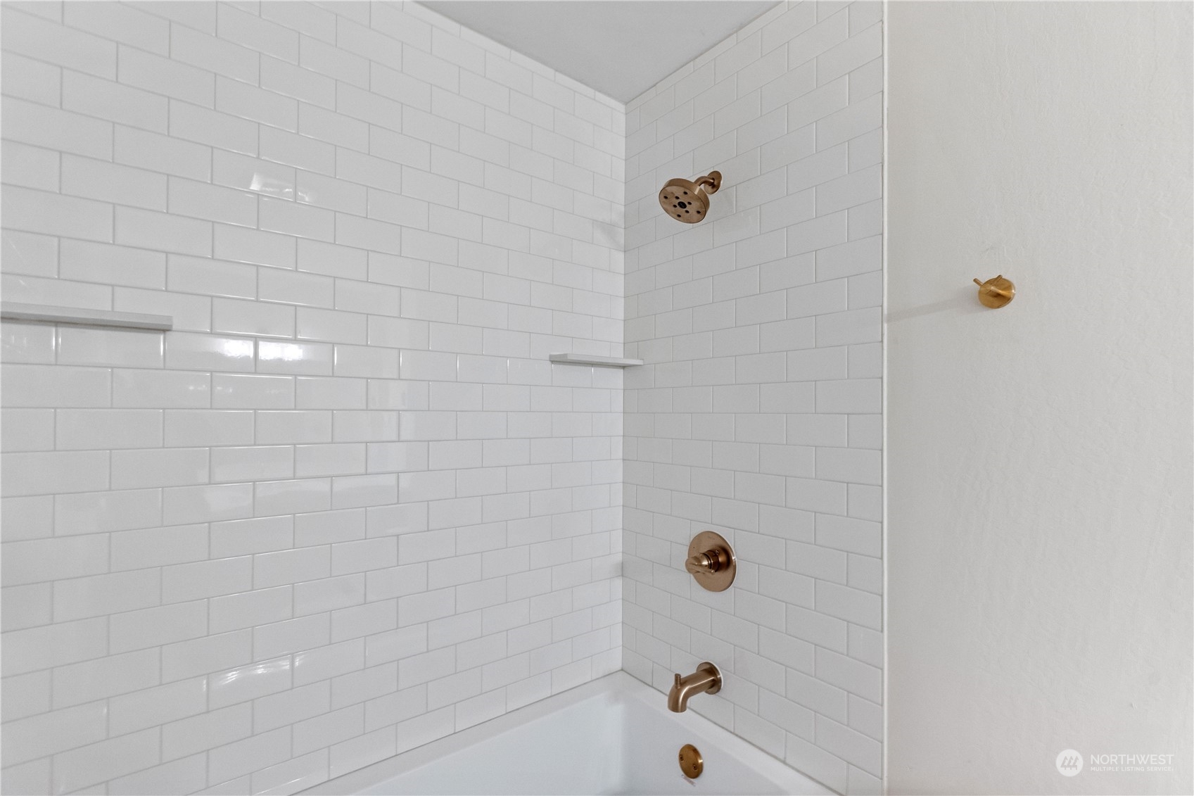 1425 South Puget Drive, Unit 301 Renton, WA 98055 - Photo 12 of 21 Gallery Image 12