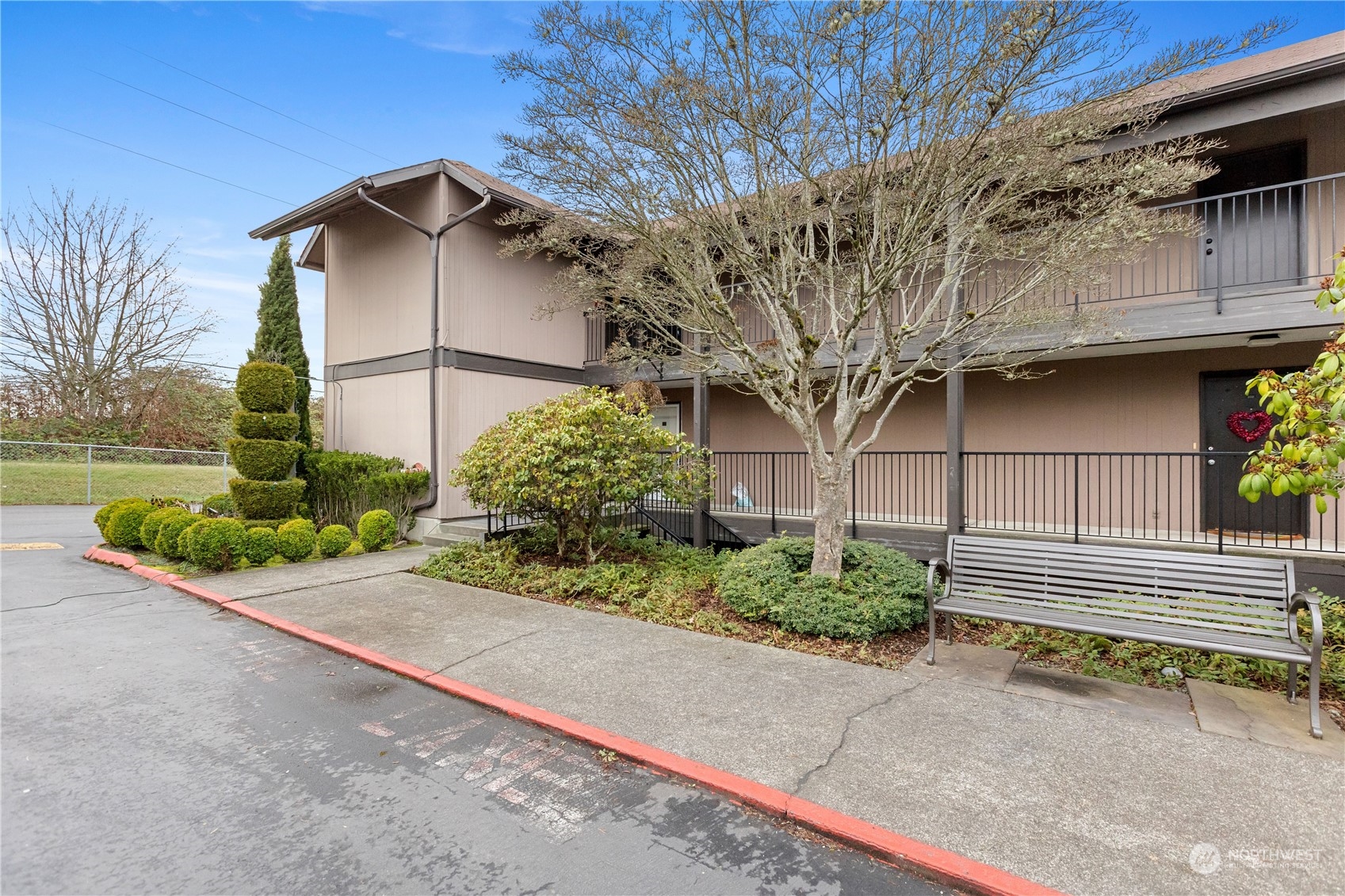 1425 South Puget Drive, Unit 301 Renton, WA 98055 - Photo 2 of 21 Gallery Image 2