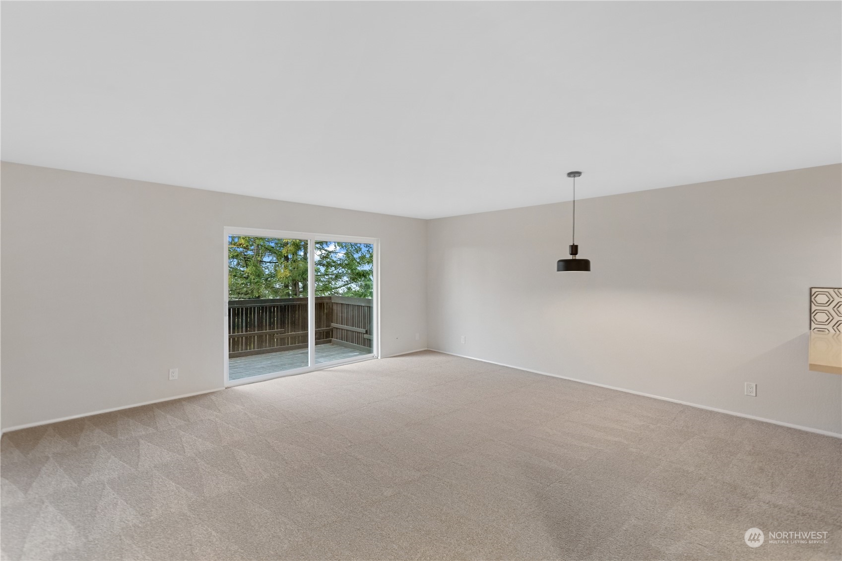 1425 South Puget Drive, Unit 301 Renton, WA 98055 - Photo 5 of 21 Gallery Image 5