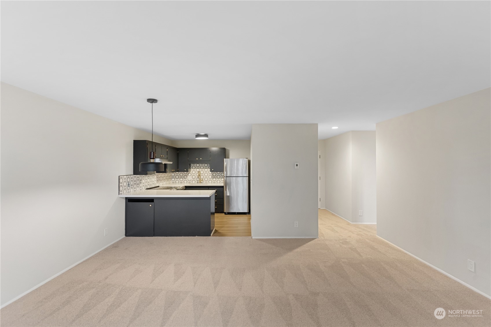 1425 South Puget Drive, Unit 301 Renton, WA 98055 - Photo 7 of 21 Gallery Image 7