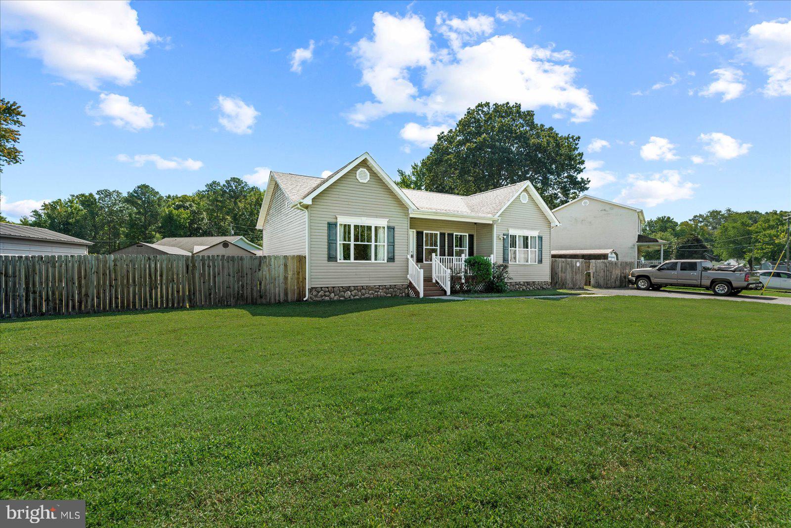 244 Richmond Road Colonial Beach, VA 22443 - Photo 3 of 29 Gallery Image 3
